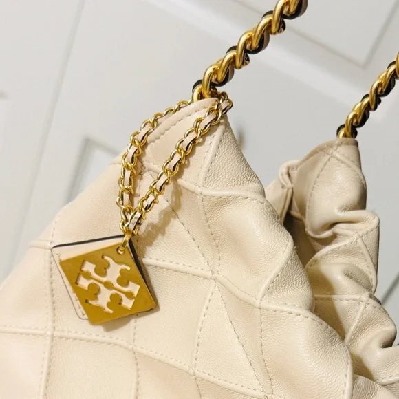 TORY BURCH FLEMING SOFT CREAM HOBO QUILTED SHOULDER HANDBAG - Picture 4 of 16